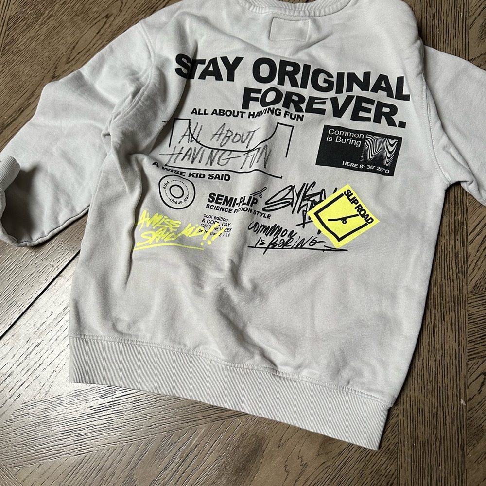 Zara sweatshirt size 11-12
